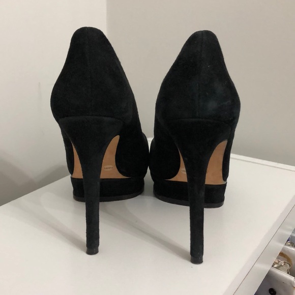 BCBGMaxazria Pamela High Heel Platform Pump - Picture 5 of 8